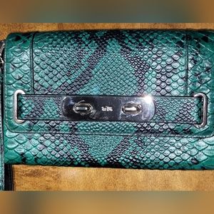 COACH Leather wristlet -Large